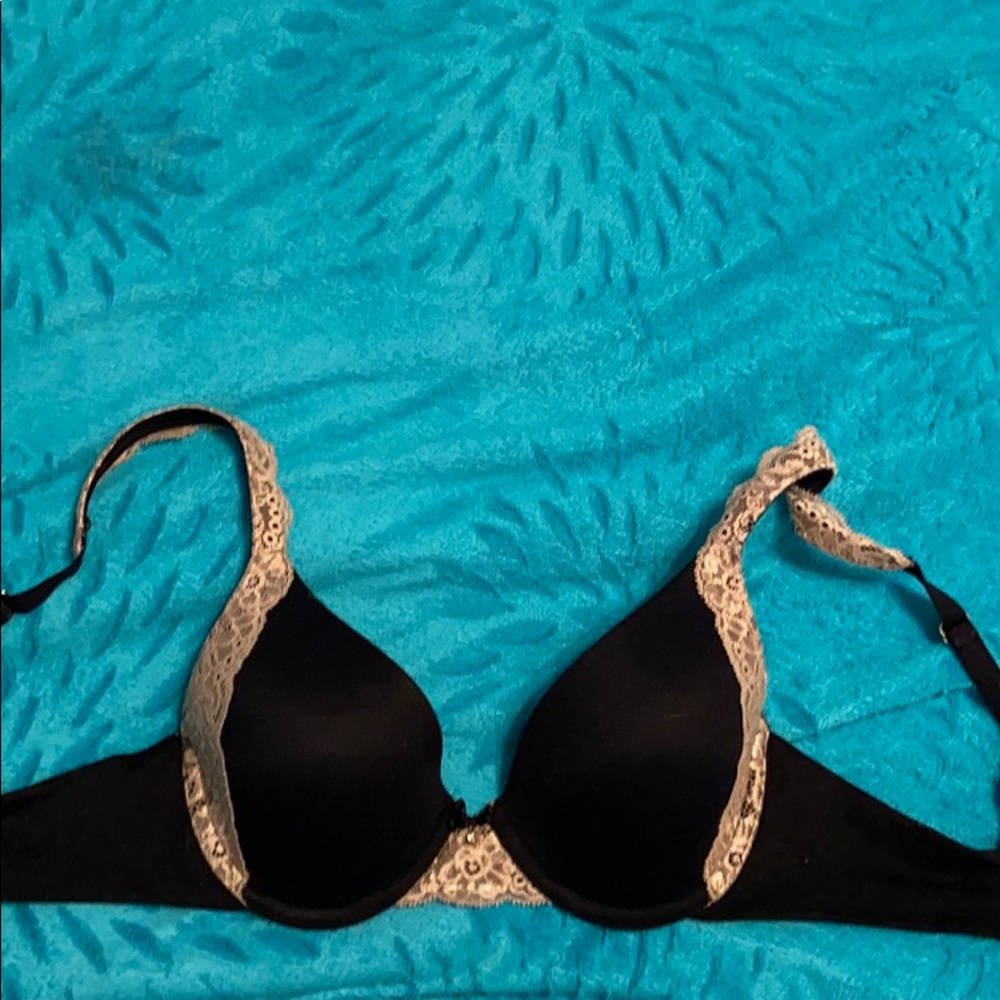 Soma black bra